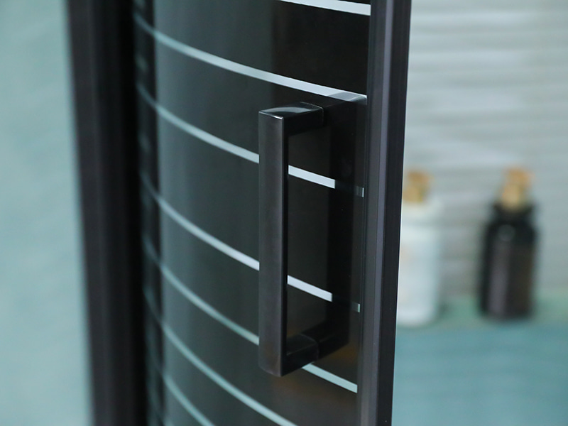 SE قاب آلومینیومی مشکی حمام شیشه ای کشویی SE قاب آلومینیومی مشکی حمام شیشه ای کشویی