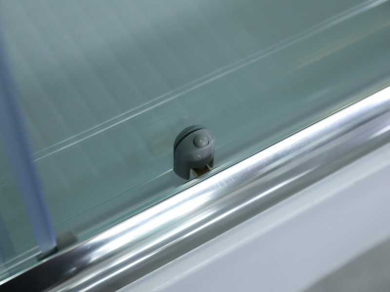 محفظه دوش کشویی مربعی شکل با قاب آلومینیومی RE کروم با سینی محفظه دوش کشویی مربعی شکل با قاب آلومینیومی RE کروم با سینی