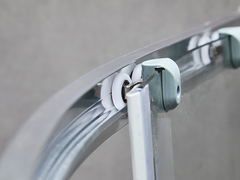 کابین دوش کشویی SE، شیشه شفاف، پروفیل آلومینیومی کروم، دستگیره دو سوراخ، بدون سینی کابین دوش کشویی SE، شیشه شفاف، پروفیل آلومینیومی کروم، دستگیره دو سوراخ، بدون سینی