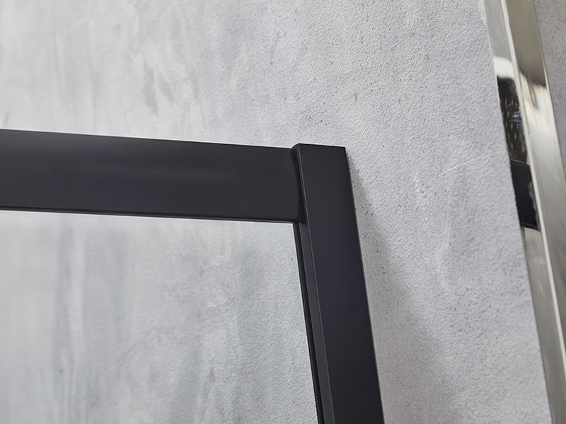 کابین دوش کشویی SE، شیشه شفاف، پروفیل آلومینیومی مشکی، دستگیره دو سوراخ، بدون سینی کابین دوش کشویی SE، شیشه شفاف، پروفیل آلومینیومی مشکی، دستگیره دو سوراخ، بدون سینی