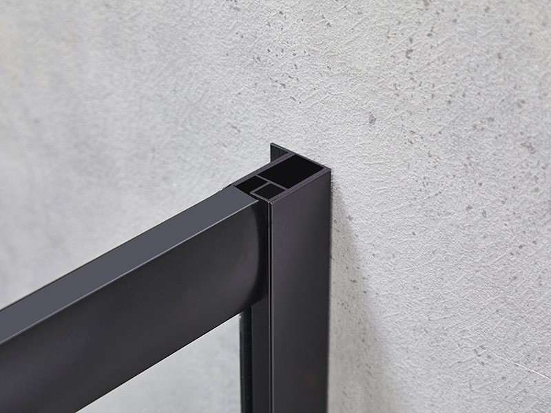 کابین دوش کشویی SE، شیشه شفاف، پروفیل آلومینیومی مشکی، دستگیره دو سوراخ، بدون سینی کابین دوش کشویی SE، شیشه شفاف، پروفیل آلومینیومی مشکی، دستگیره دو سوراخ، بدون سینی